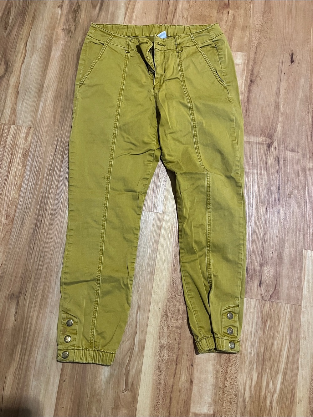 CAbi Cropped Ankle Pants in Chartreuse